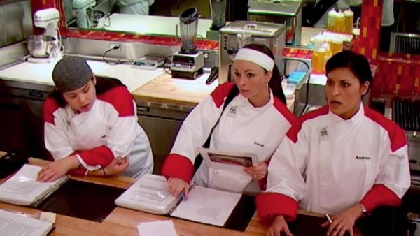 Hell's Kitchen (Censored) - 16 Chefs Compete