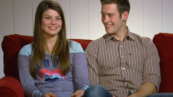 Bringing Up Bates - Bobby's Movin' In