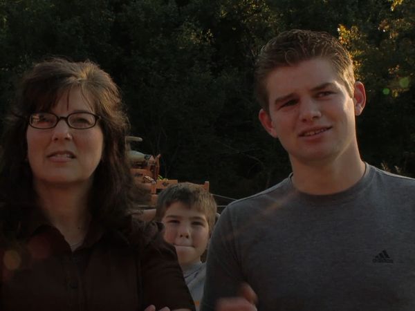 Bringing Up Bates - Nashville Son
