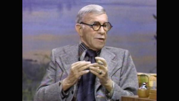 The Johnny Carson Show - Comic Legends Of The '50s - George Burns (11/30/76)