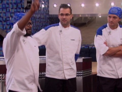 Hell's Kitchen (Censored) - 7 Chefs Compete (Part One)