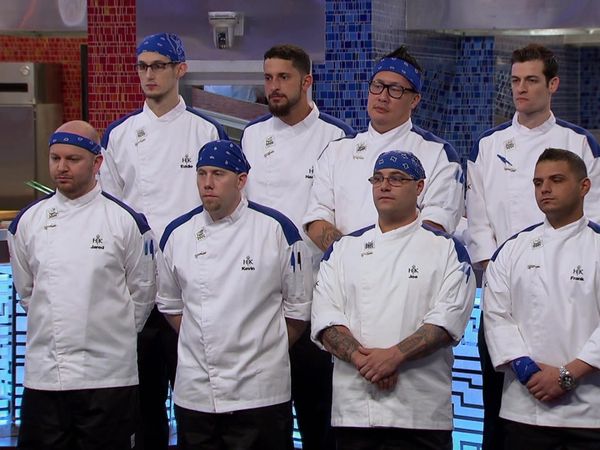 Hell's Kitchen (Censored) - 17 Chefs Compete