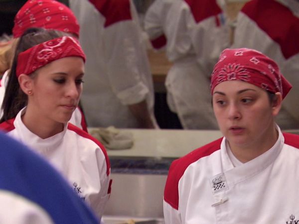 Hell's Kitchen (Censored) - 9 Chefs Compete