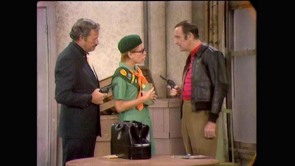 The Carol Burnett Show - The Carol Burnett Show: S3 E7 - Bing Crosby, Rowan & Martin