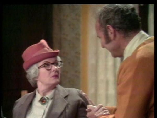 The Carol Burnett Show - The Carol Burnett Show: S4 E9 - Family Show