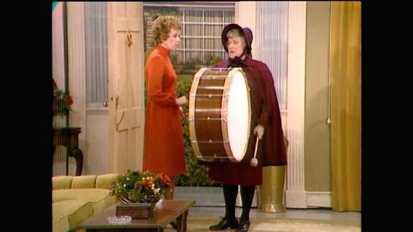 The Carol Burnett Show - The Carol Burnett Show: S4 E15 - Pat Carroll, Robert Goulet, Rich Little
