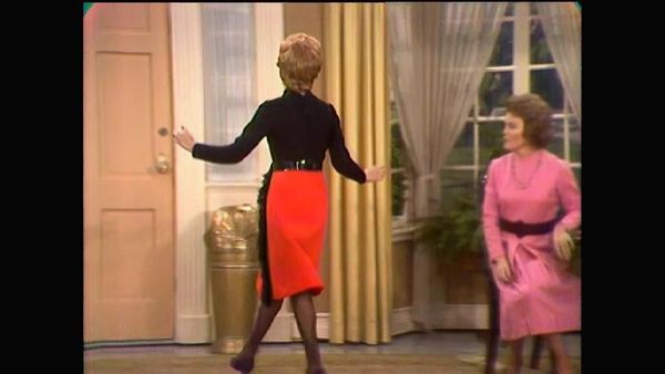 The Carol Burnett Show - The Carol Burnett Show: S4 E30 - Paul Lynde, Nanette Fabray