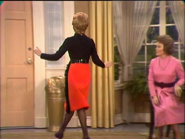 The Carol Burnett Show - The Carol Burnett Show: S4 E30 - Paul Lynde, Nanette Fabray