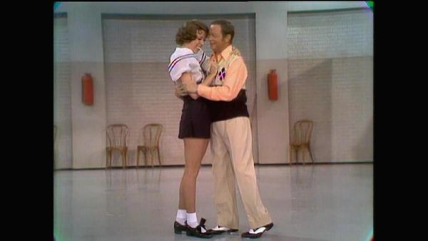 The Carol Burnett Show - The Carol Burnett Show: S5 E11 - Mel Torme, Nanette Fabray