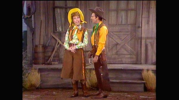 The Carol Burnett Show - The Carol Burnett Show: S5 E15 - Ken Berry