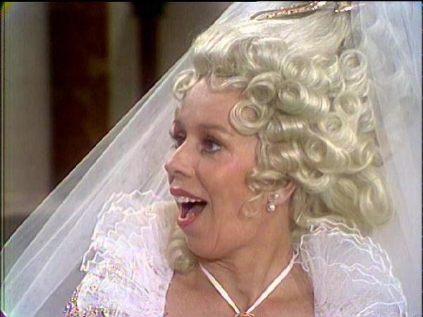 The Carol Burnett Show - The Carol Burnett Show: S5 E22 - Nanette Fabray, Burt Reynolds