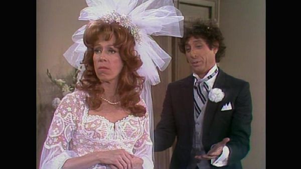 The Carol Burnett Show - The Carol Burnett Show: S7 E15 - Paul Sand