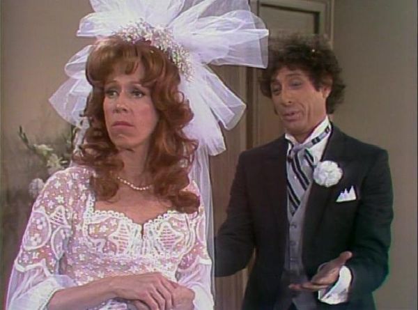 The Carol Burnett Show - The Carol Burnett Show: S7 E15 - Paul Sand