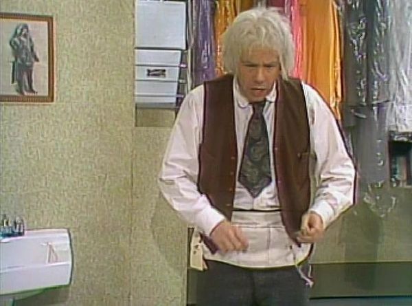 The Carol Burnett Show - The Carol Burnett Show: S7 E17 - Tim Conway, Steve Lawrence