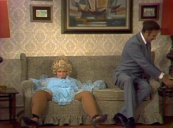 The Carol Burnett Show - The Carol Burnett Show: S6 E10 - Ruth Buzzi, John Davidson, Burt Reynolds