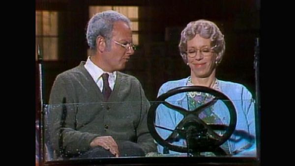 The Carol Burnett Show - The Carol Burnett Show: S7 E24 - Family Show
