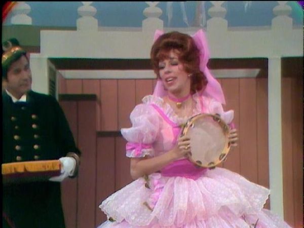 The Carol Burnett Show - The Carol Burnett Show: S1 E18 - Ken Berry, Trini Lopez