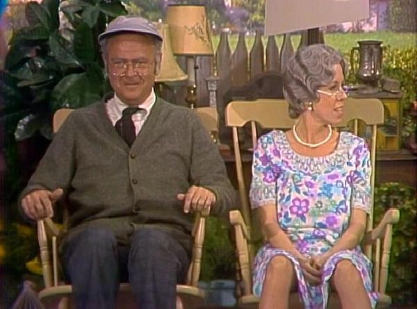 The Carol Burnett Show - The Carol Burnett Show: S6 E19 - John Byner, Petula Clark
