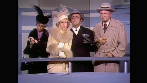 The Carol Burnett Show - The Carol Burnett Show: S8 E3 - James Coco
