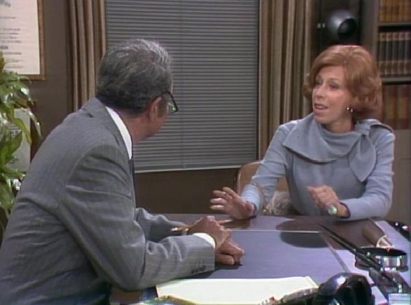 The Carol Burnett Show - The Carol Burnett Show: S9 E5 - Family Show