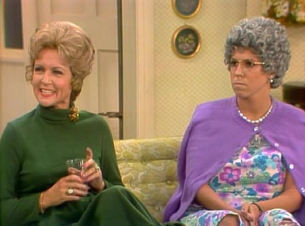 The Carol Burnett Show - The Carol Burnett Show: S9 E11 - Betty White