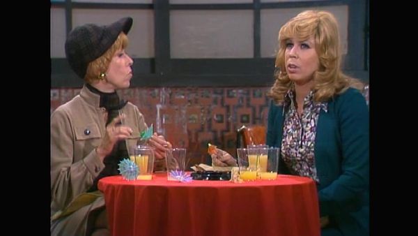 The Carol Burnett Show - The Carol Burnett Show: S9 E9 - Family Show