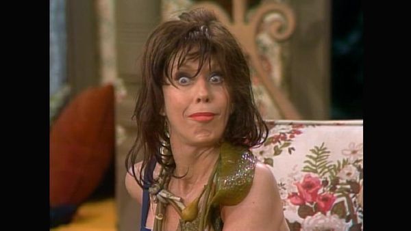 The Carol Burnett Show - The Carol Burnett Show: S9 E18 - Family Show