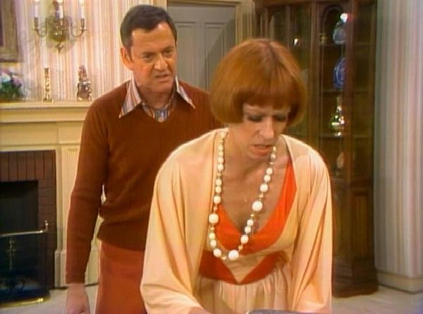 The Carol Burnett Show - The Carol Burnett Show: S9 E22 - Dick Van Dyke, Tony Randall
