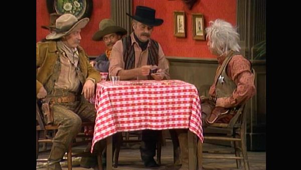The Carol Burnett Show - The Carol Burnett Show: S9 E20 - Family Show