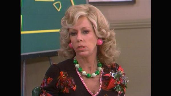 The Carol Burnett Show - The Carol Burnett Show: S10 E23 - Family Show