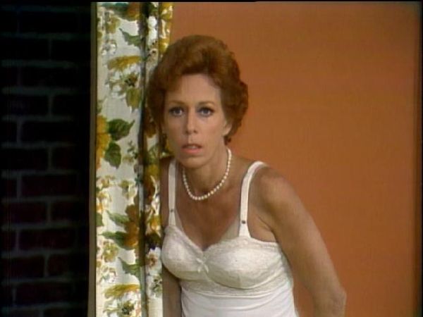 The Carol Burnett Show - The Carol Burnett Show: S11 E5 - Family Show