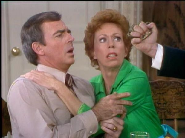 The Carol Burnett Show - The Carol Burnett Show: S11 E13 - Ken Berry
