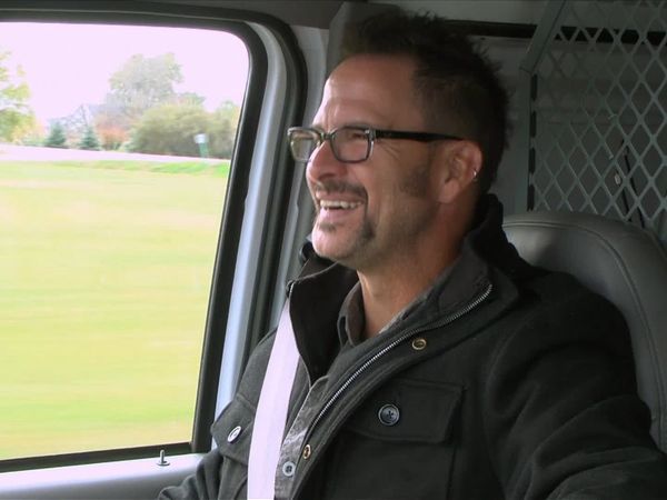 Undercover Boss USA - Budget Blinds