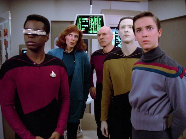 Star Trek: The Next Generation - Home Soil