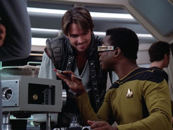 Star Trek: The Next Generation - The Outrageous Okona