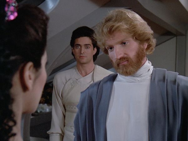 Star Trek: The Next Generation - Loud as a Whisper