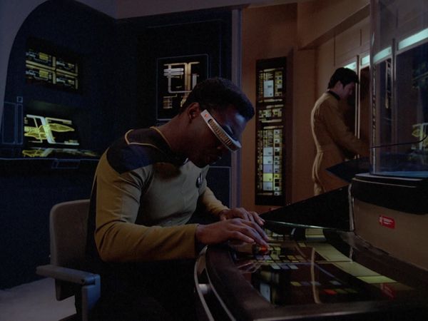 Star Trek: The Next Generation - Contagion