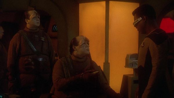 Star Trek: The Next Generation - Samaritan Snare