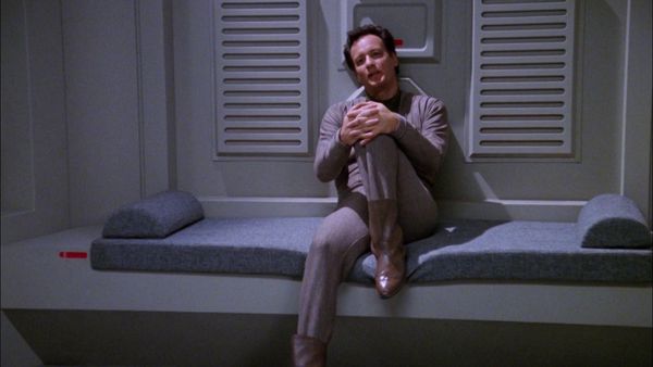 Star Trek: The Next Generation - Deja Q