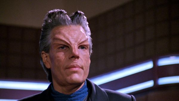 Star Trek: The Next Generation - A Matter of Perspective