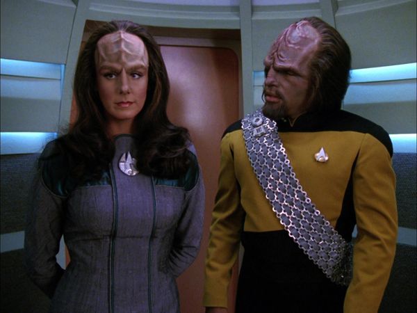 Star Trek: The Next Generation - Reunion