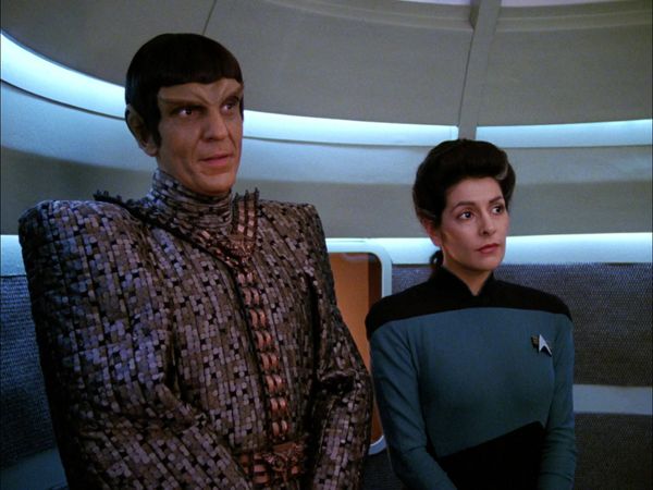 Star Trek: The Next Generation - Future Imperfect