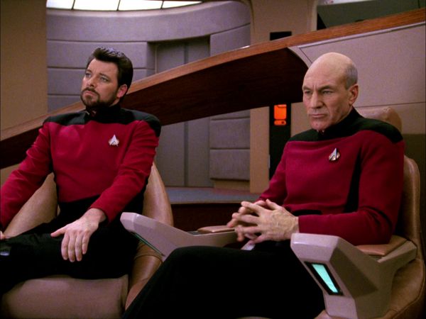 Star Trek: The Next Generation - Half a Life