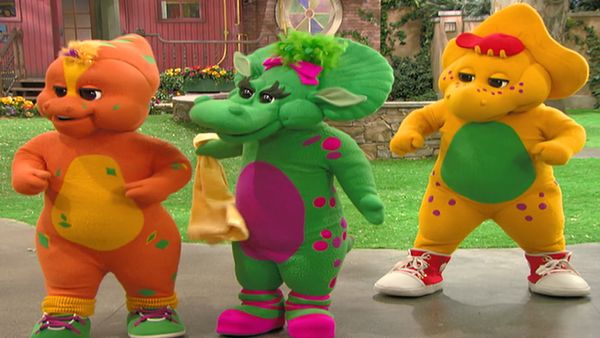 Barney - Vecindario - Carreras
