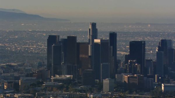 Fugitivos de la Ley: Los Ángeles - La saga del skater