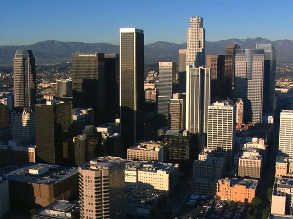 Fugitivos de la Ley: Los Ángeles - La saga del coyote