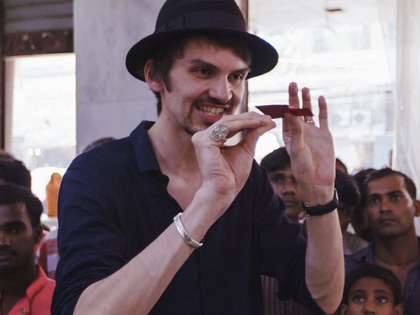 Around The World In 80 Tricks - Delhi