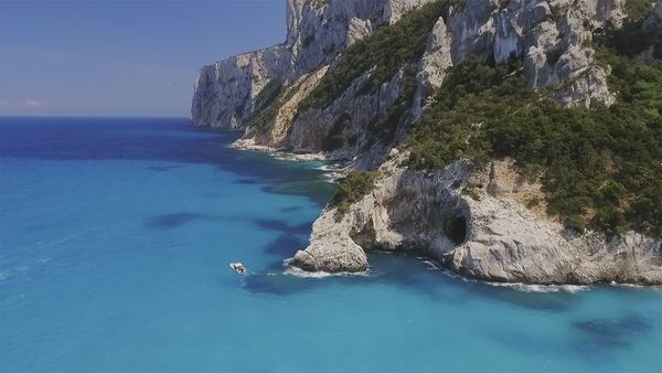 Modern Explorers - The Beachfront