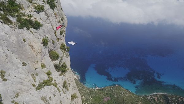 Modern Explorers - Paradise Waiting