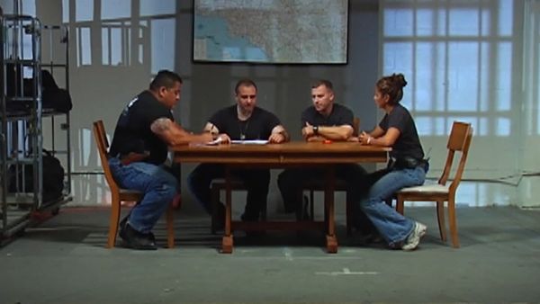 Fugitivos de la Ley: Los Ángeles - Abandono de bebé